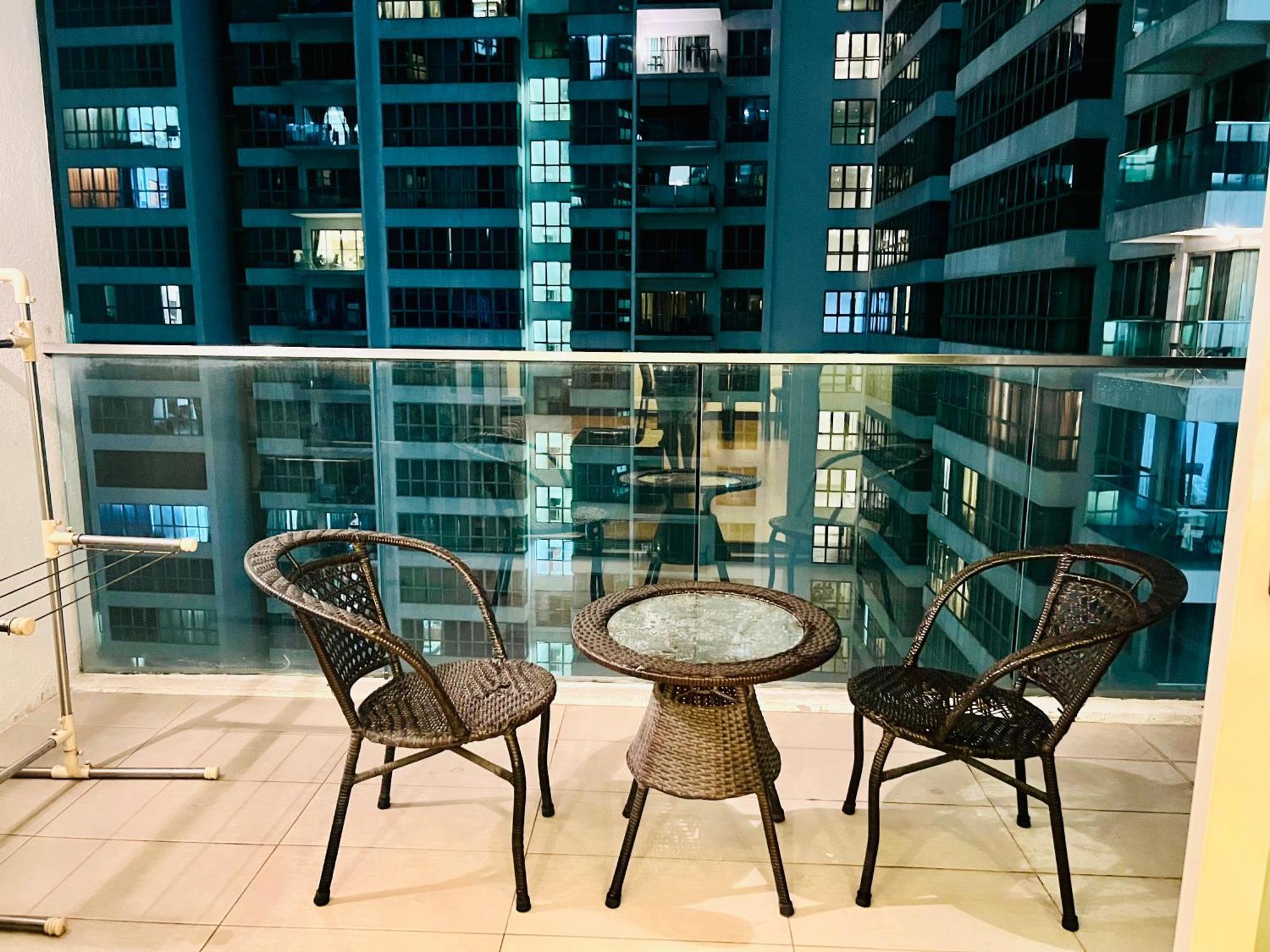 Regalia Suites & Residence By Enjoy Your Stay Kuala Lumpur Exteriör bild