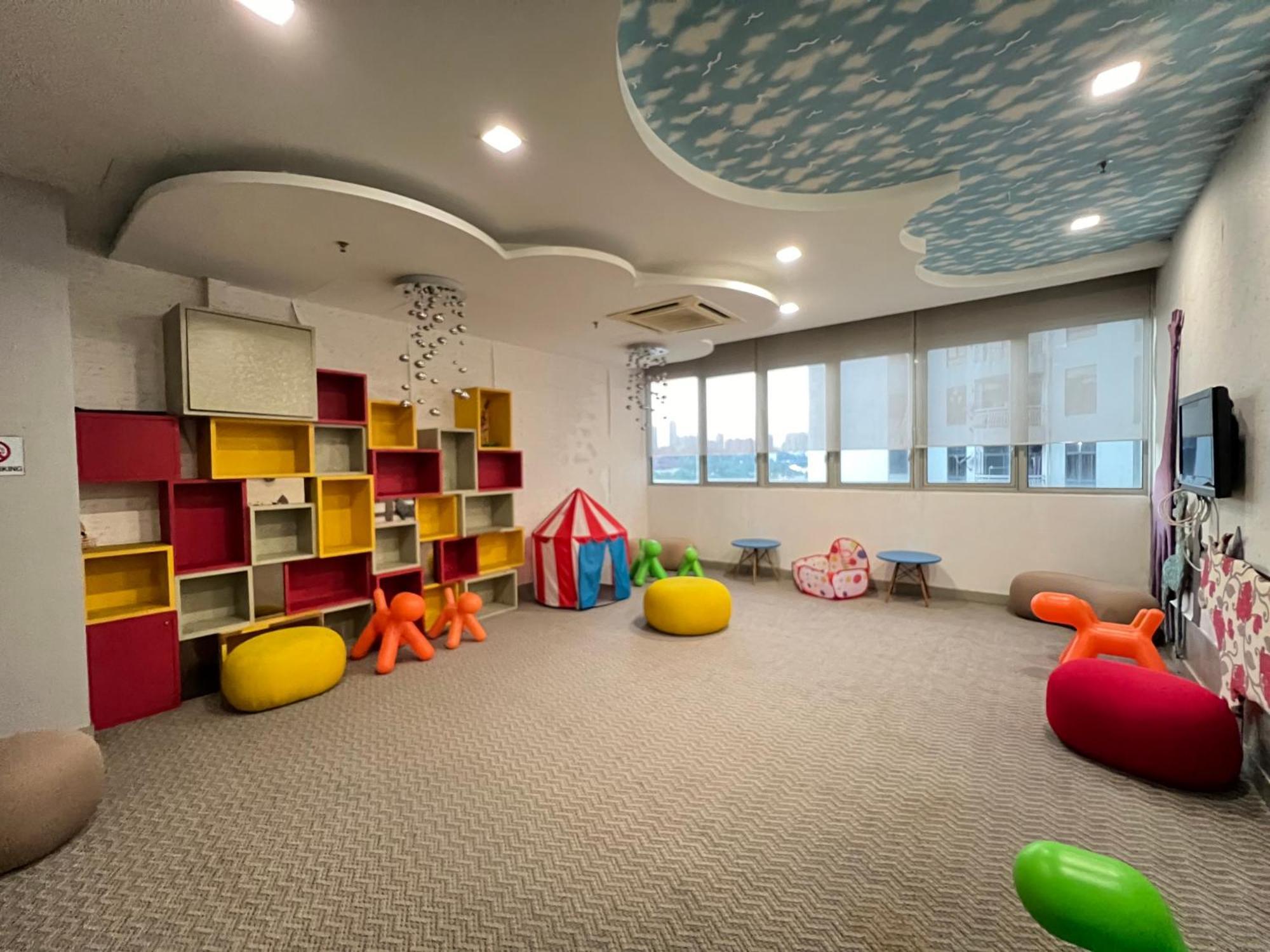 Regalia Suites & Residence By Enjoy Your Stay Kuala Lumpur Exteriör bild
